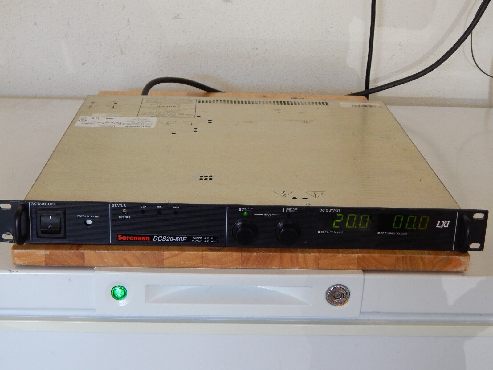 Sorensen DCS20-60EM130 LXI Power Supply, 0-20 V, 0-60 A Ethernet Sorensen DCS20-60EM130 LXI Power Supply, 0-20 V, 0-60 A Ethernet
